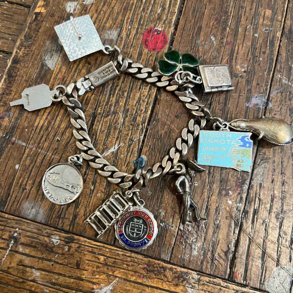 Vintage Silver Charm Bracelet with Multicolor Enamel South Dakota Charm